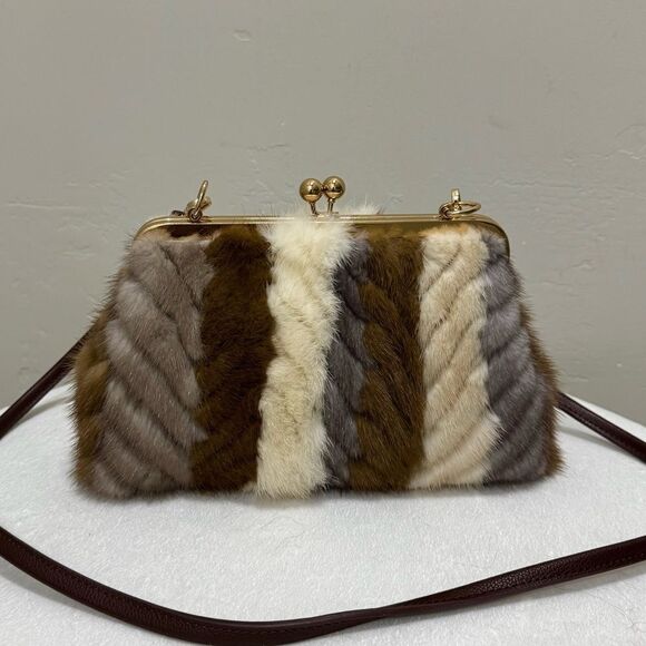 Colorblock Handmade Real Mink Fur Kisslock Clutch/Wristlet/Crossbody - Picture 1 of 15